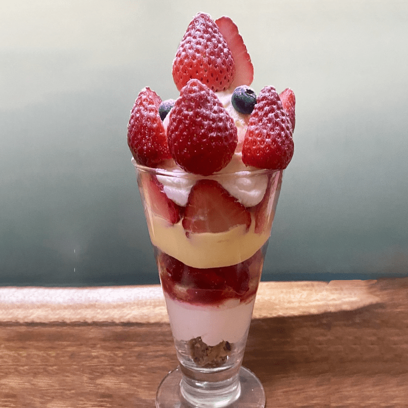 ベリーパフェ